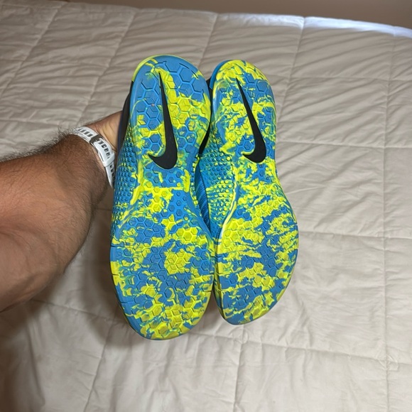 Nike Kids Blue and Lime Green Sneakers - Picture 3 of 4